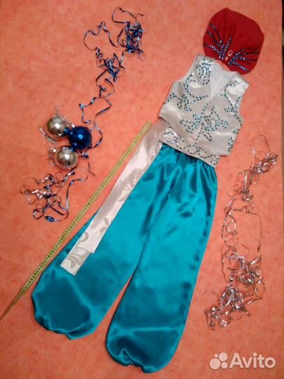 Карнавальный-новогодний костюм ковбоя,буратино