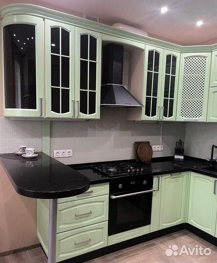 Кухонный гарнитур с техникой