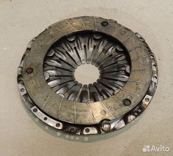 Маховик двухмассовый в сборе VW Golf 4 1.8T