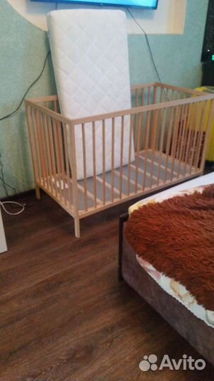 Детская кроватка