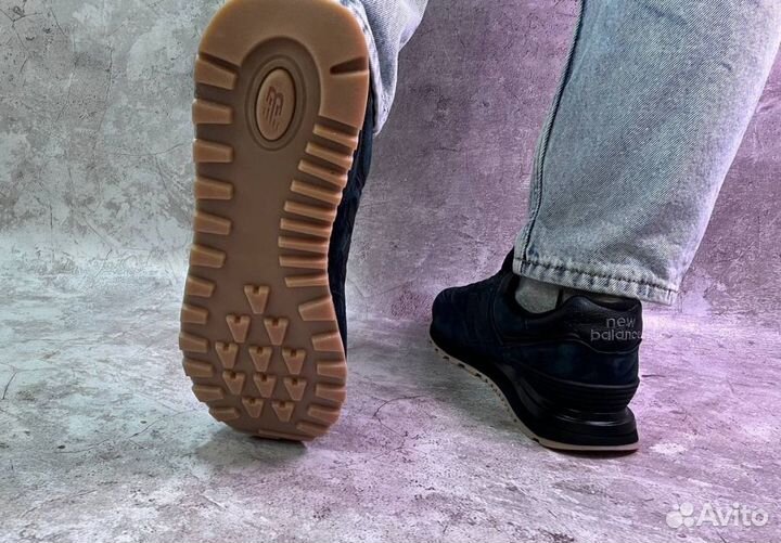 Кроссовки New Balance модные