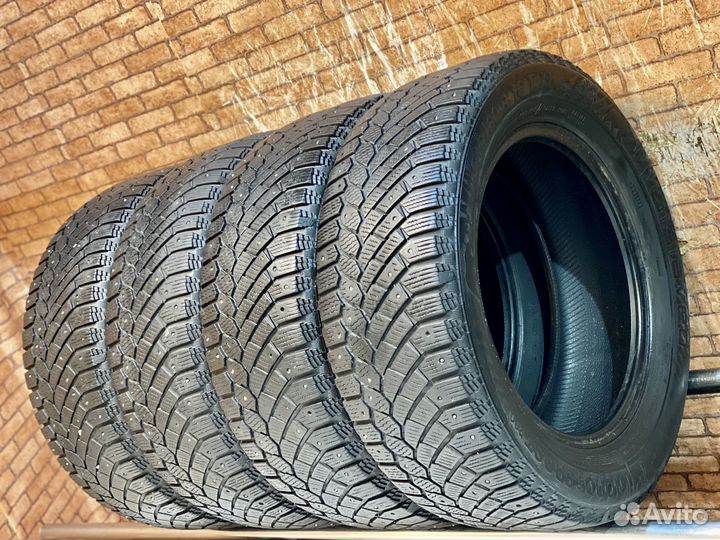 Gislaved Nord Frost 200 215/60 R16