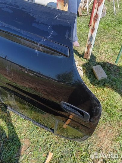 Дверь Toyota Carina e