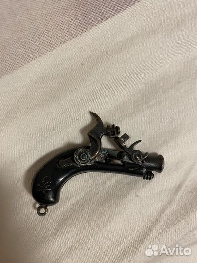 Модель пистолета