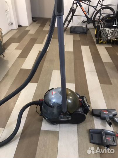 Пылесос Bissell