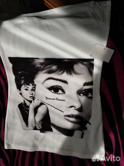 Удлиненный топик. Под пиджак с юбкой или шортами