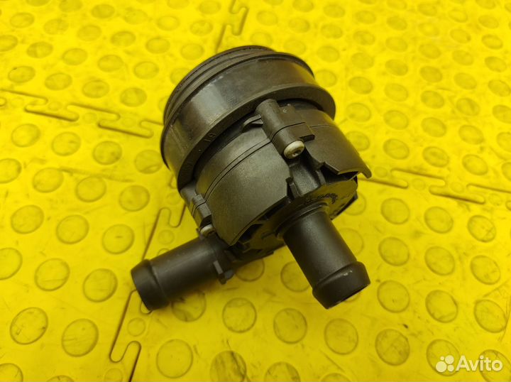 Насос отопителя Mercedes-Benz W246 M270.910 1.6