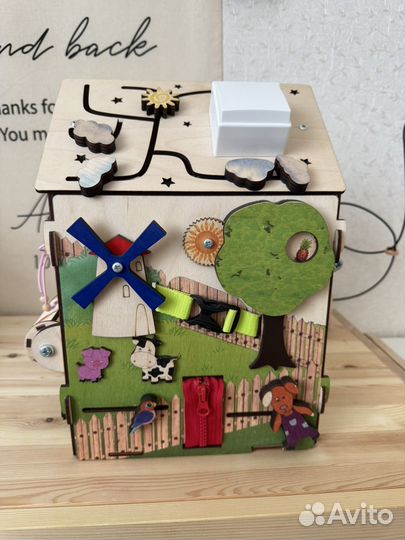 Бизиборд домик со светом большой