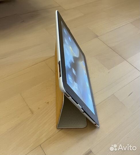 iPad 3 64Gb Wi-Fi 4G Серебряный (md368zp/A)