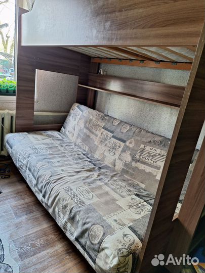 Двухъярусная кровать с диваном бу