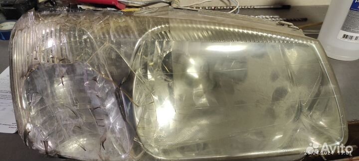 Фара правая на hyundai accent