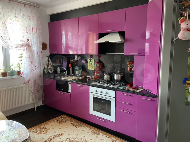 1-к. квартира, 52 м², 1/2 эт.