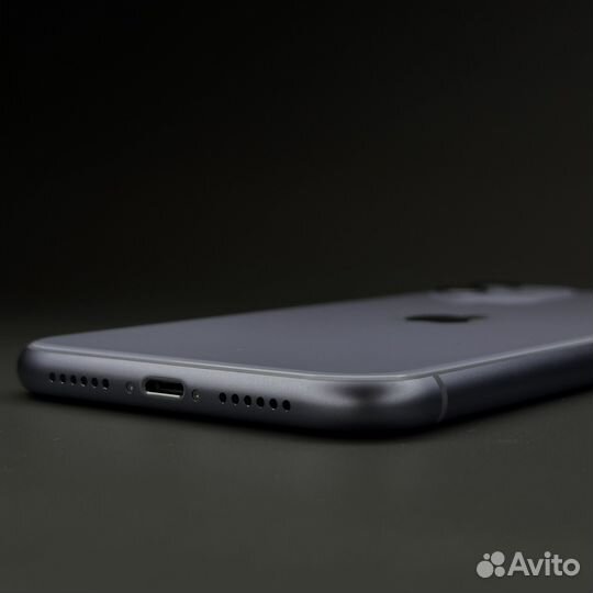 iPhone 11, 256 ГБ