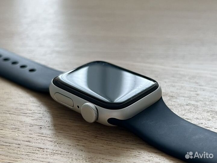 Apple Watch SE 40mm Оригинал