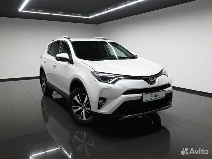 Toyota RAV4 2.2 AT, 2019, 83 473 км