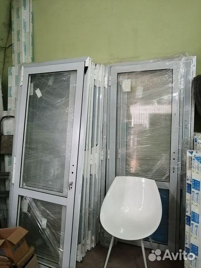 Двери алюминиевые 80х200