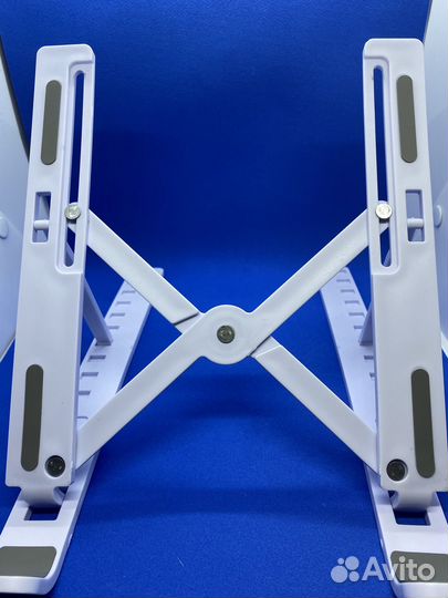 Подставка (держатель) для ноутбука