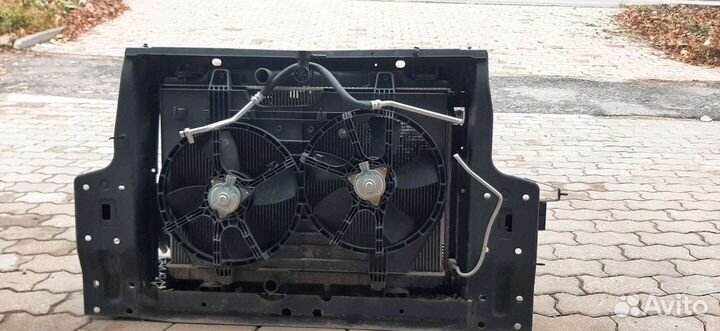 Телевизор, передняя панель nissan serena C26 MR20