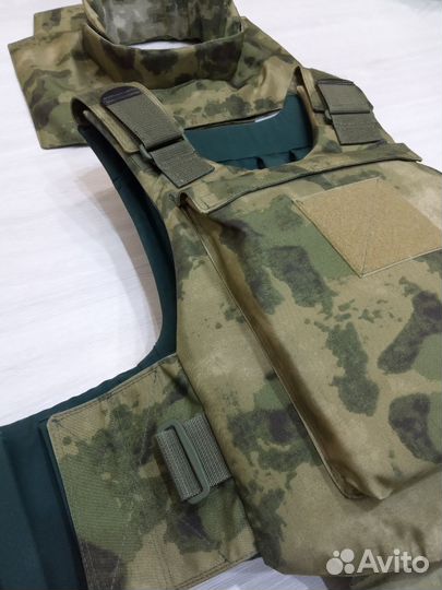 Бронежилет с свмпэ плитами