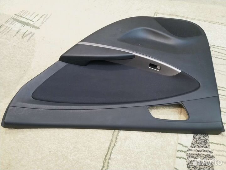 Обшивки задних дверей Hyundai Solaris 1 хэтчбек