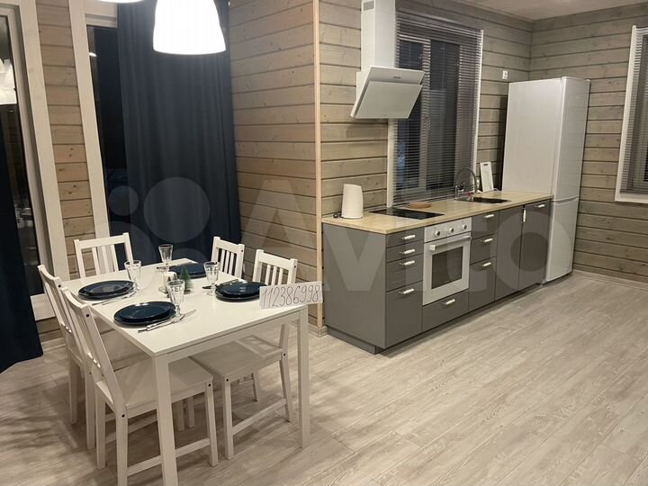 Коттедж 110 м² на участке 11 сот.