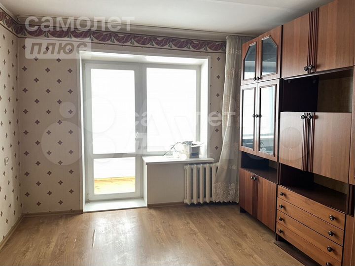 4-к. квартира, 77,6 м², 2/5 эт.