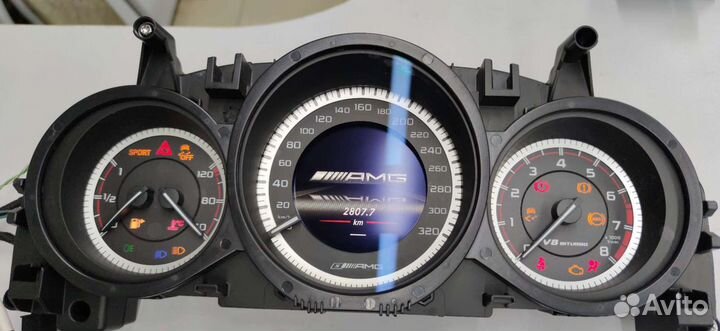 Панель приборов W212 E63 S AMG