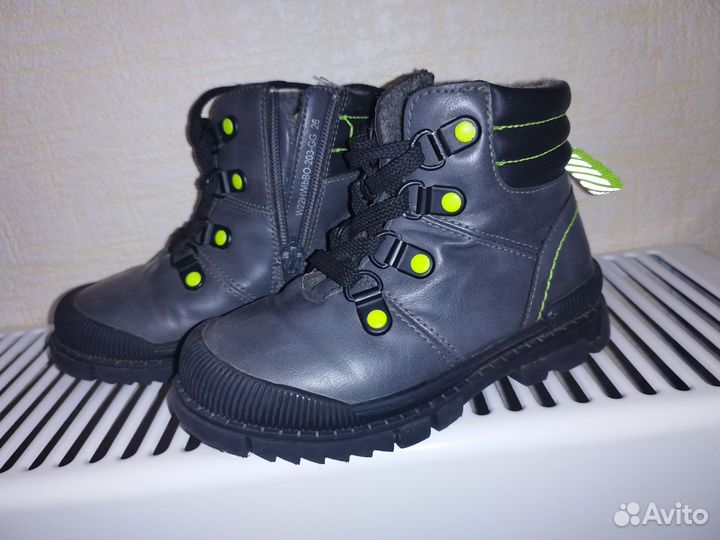 Ботинки демисезонные 26 размер