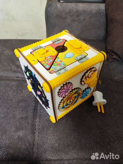 Бизиборд дорожный