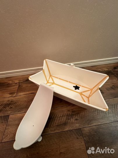 Ванночка для купания stokke