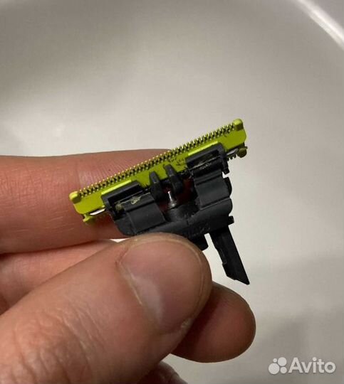 Триммер Philips Oneblade