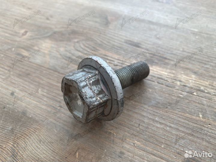 Болт коленвала Nissan Almera N16 2000-2006