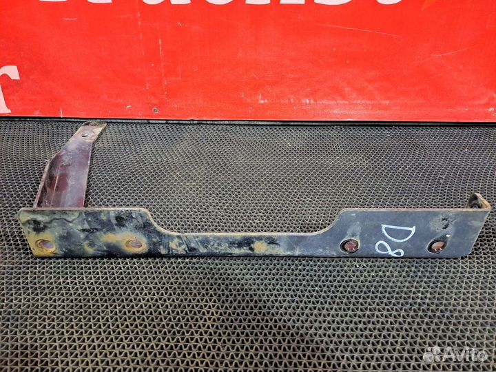 Кронштейн трапа Daf CF, Daf XF105, Daf XF95