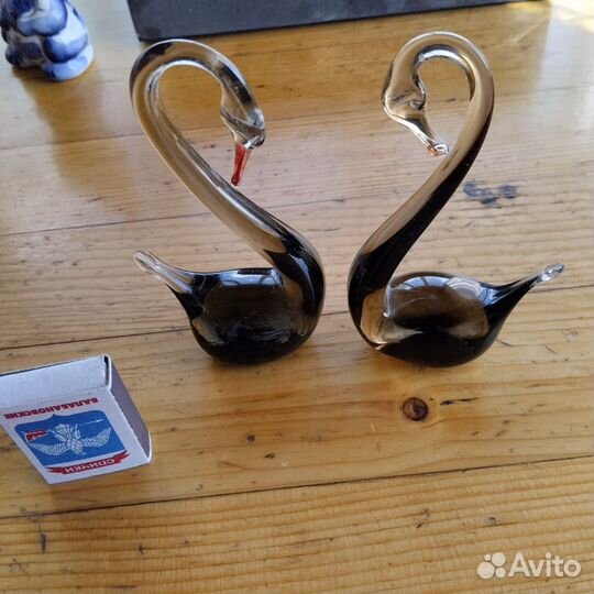 Статуэтка лебедь