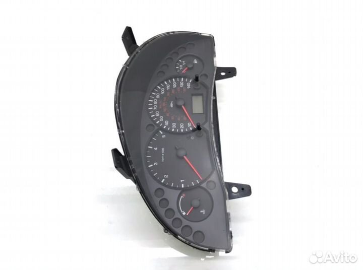 Щиток приборов (приборная панель) Ford Transit