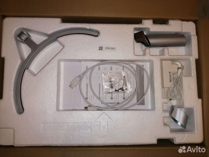 Монитор LG 24MK600M 60 см / 24