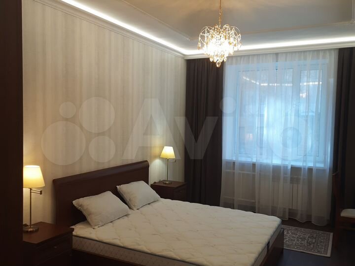 2-к. квартира, 80 м², 1/7 эт.