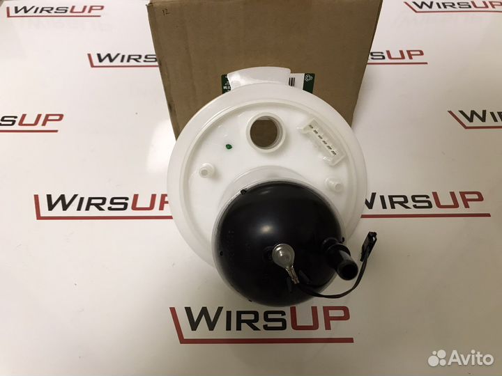 Фильтр топливный 4.2L / 5.0L land rover LR043420