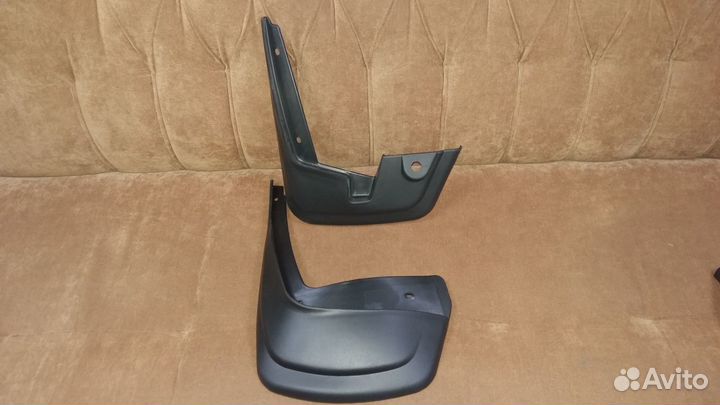 Брызговики Рено Логан комплект