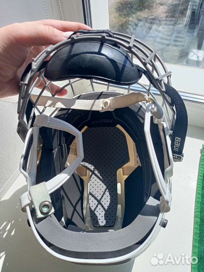 Шлем хоккейный