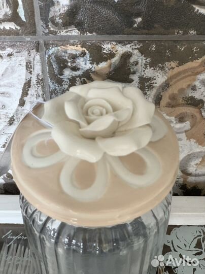 Банка декоративная