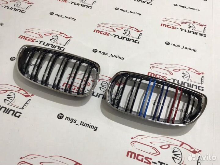 Ноздри BMW 3 E92 05-10г Хром с триколором