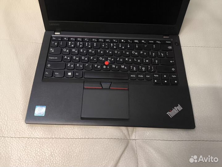 Lenovo thinkpad x260, FHD core I5 6200u/8gb/1Tb