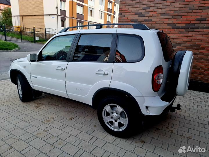 Chevrolet Niva 1.7 МТ, 2011, 137 000 км