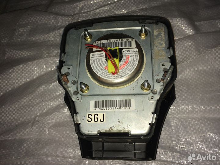 Подушка безопасности Nissan Skyline v35