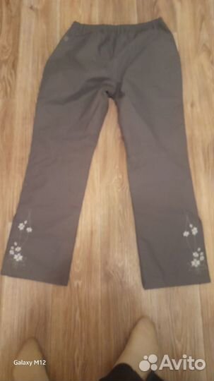 Брюки капри