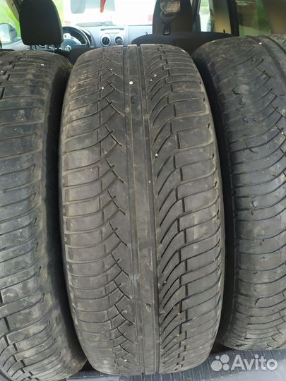 Michelin Latitude Diamaris 215/65 R16 98H