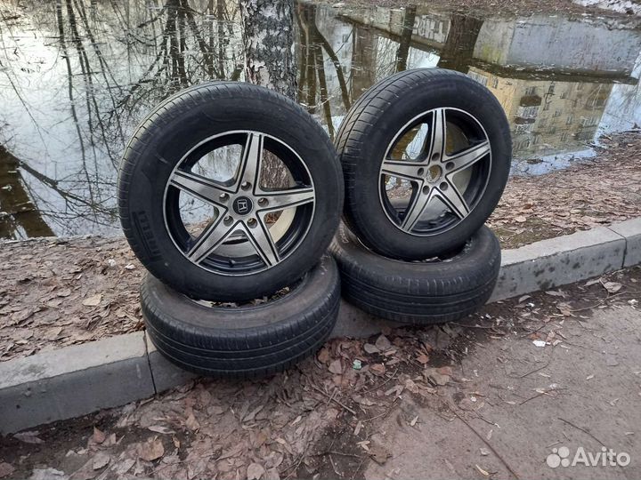 Продам резину с дисками