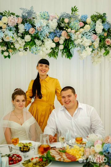 Ведущая Инна Стиль