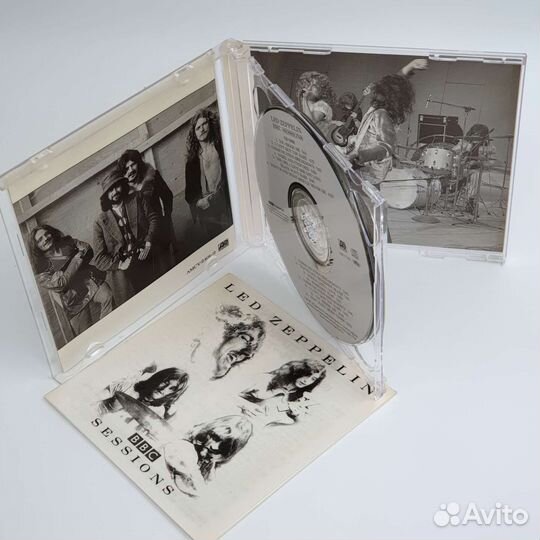 Led Zeppelin, Page & Plant Japan CD's